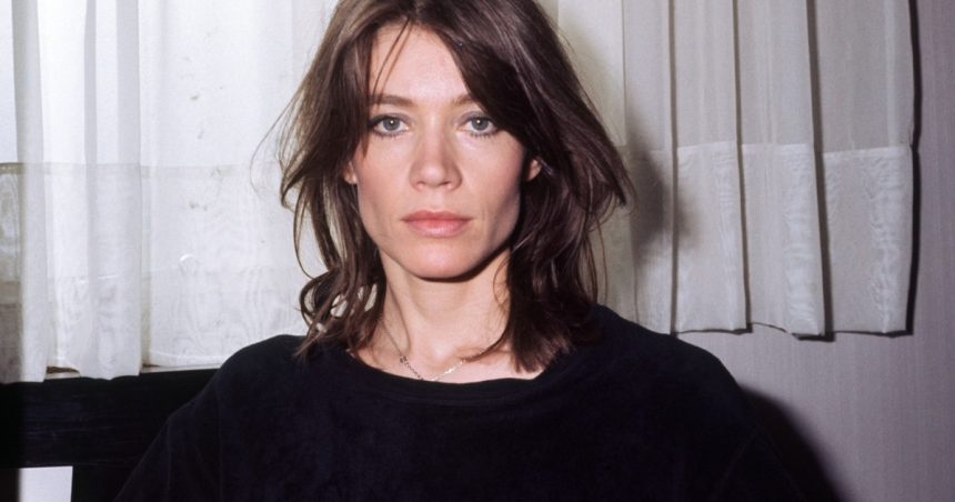 a murit legendara cantareata franceza francoise hardy 66a8adc007f0b