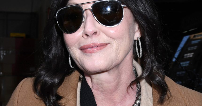 a murit shannen doherty starul din beverly hills 90210 66a8ad95d1e6b