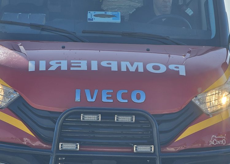 a fost activat planul rosu de interventie la cernavoda un microbuz si un autocar s au ciocnit mai multe victime au fost transportate la spital 66bf55924c828