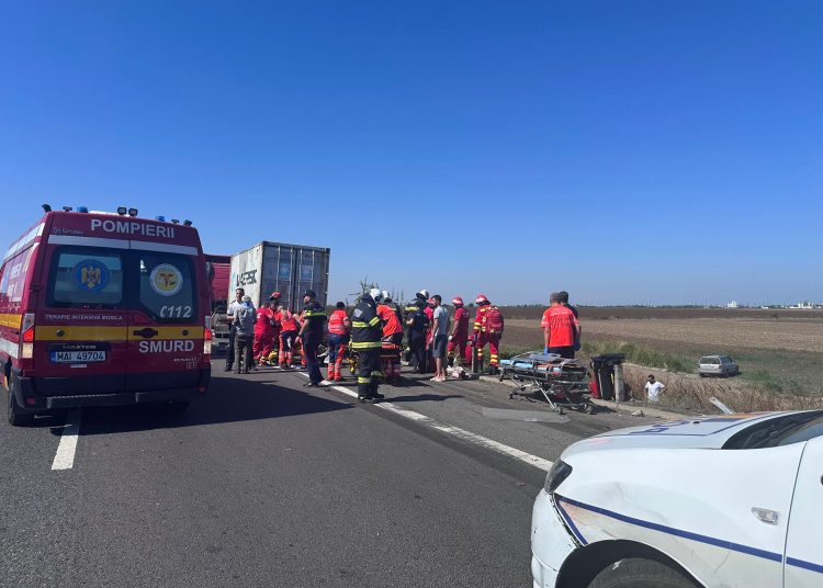 a murit un pasager din microbuzul implicat in accidentul de pe autostrada a4 66c38baf1292d