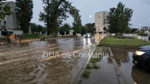 bulevardul mamaia inundat la primele ore ale diminetii fotovideo 66d29ab7abef9