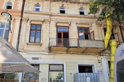 galerie foto un notar din constanta sotia unui milionar reabiliteaza o cladire istorica din zona lupoaica 66accdcde03ab