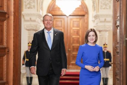 iohannis se intalneste cu maia sandu intr o vizita oficiala la chisinau 66d2e710c1a56