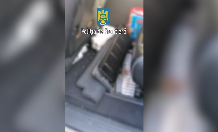 peste 300 de pachete cu tigarete provenite din bulgaria ascunse in podeaua unui autovehicul confiscate de politistii de frontiera de la ptf vama veche video 66cc3b7340f21