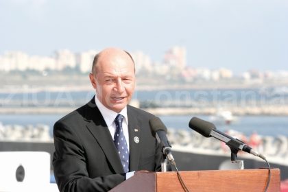 postare virala a fostului presedinte traian basescu a adunat sute de comentarii in doar doua ore 66bf1e475f518