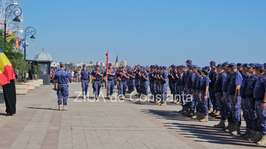 pregatiri pentru ziua marinei pe faleza cazinoului din constanta galerie fotovideo 66b5ca04acc99