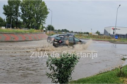 zeci de masini blocate la iesirea spre valu lui traian galerie foto video 66d162fbcbc1c