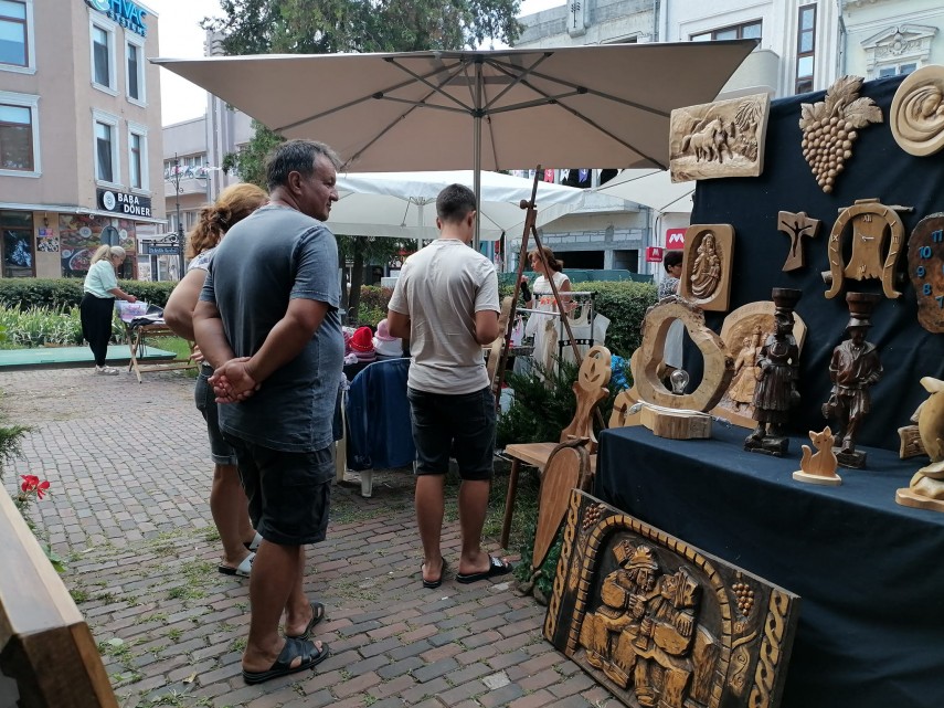 a inceput manifestarea mestesuguri traditionale utilitar si decorativ la muzeul de arta populara constanta foto 66dacb0e048a1