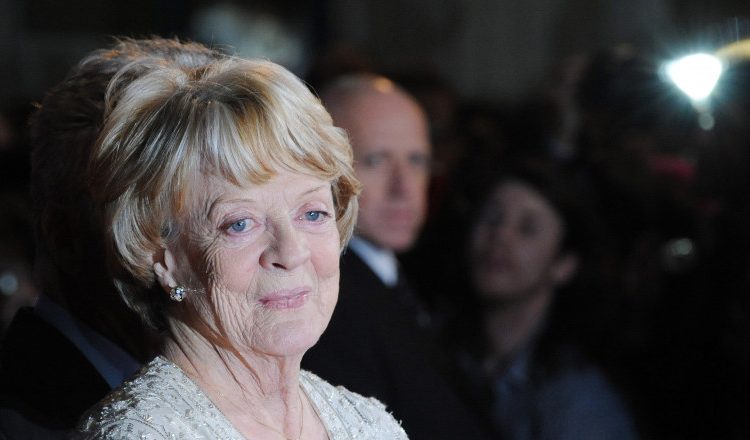 a murit actrita maggie smith cunoscuta pentru filmele harry potter 66f6e208dd2ec