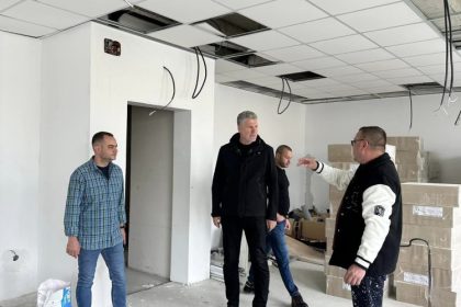 chelaru saptamanal am sedinta cu constructorul la scoala nr 3 pentru a verifica stadiul lucrarilor 66ed7fd11abe5