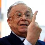 ion iliescu un presedinte autentic fara a personaliza puterea acesta va fi pariul noului deceniu al democratiei romanesti 66f9814ce698e