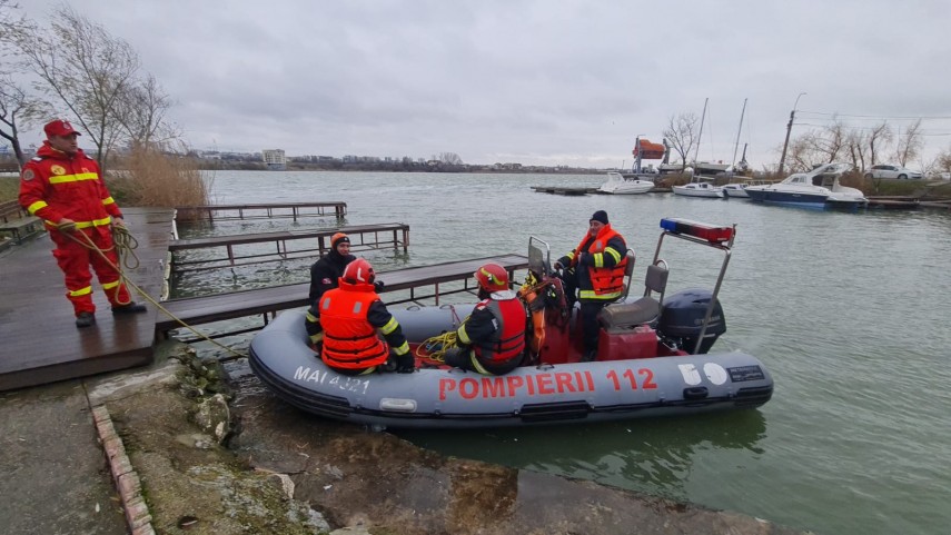 persoana inecata in canal la navodari intervin scafandrii isu constanta 66f108080440e