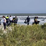 politistii din cadrul ipj constanta s au alaturat campaniei world cleanup day misiunea a avut loc pe plaja corbu foto 66eed6b3df247