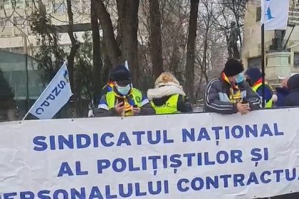 sindicalistii din politie snppc cer oficial guvernului si mai salariile restante ale salariatilor si ale pensionarilor militari 66dabe75b32d4