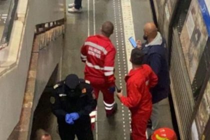 tentativa de suicid la metrou au intervenit echipajele smurd 66dd7875f3d55