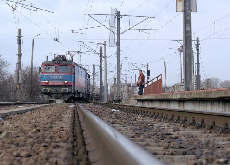 traficul feroviar a fost reluat in zona valu lui traian dupa ce un vagon deraiat a blocat circulatia trenurilor timp de 10 ore 66dd5dec66b14