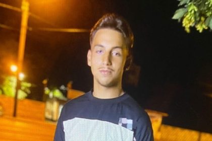 un adolescent din constanta a disparut daca il vedeti sunati la 112 66d4323d5accb