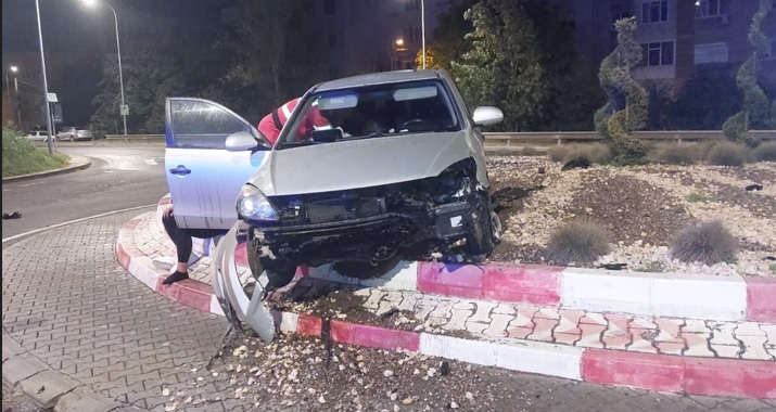 accident rutier in tulcea a intrat cu masina intr un sens giratoriu 66ff9ae4d29ef