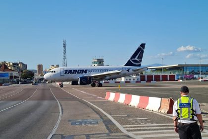 avion tarom retinut temporar la sol in amsterdam din cauza compensatiilor neplatite 6722364572466