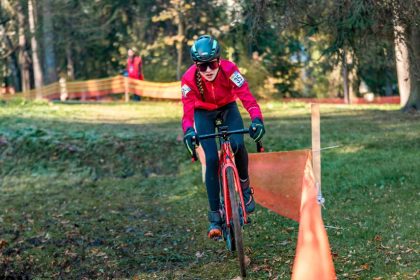 brigitte belu argint in etapa a treia a cupei europene de ciclocros a pedalat pe un traseu provocator intr un peisaj de vis galerie foto 67239c4e92233