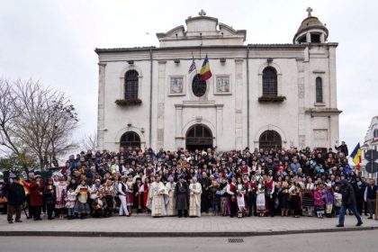 comunitatea elena din constanta sarbatoreste ziua demnitatii si isi comemoreaza eroii 67161be6e5135