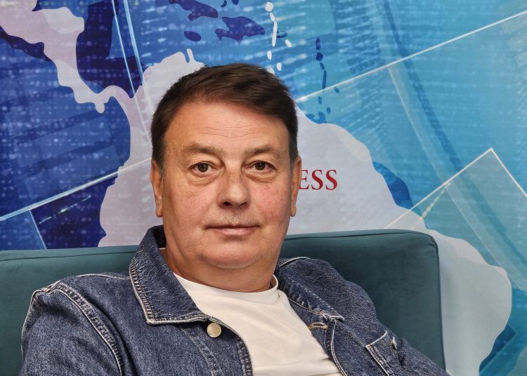 florin mitroi mesaj emotionant pentru locuitorii comunei valu lui traian astazi este ultima zi pe care o petrec alaturi de dumneavoastra ca primar este un moment pe care l am asteptat cu s 6718b0c8bdcec