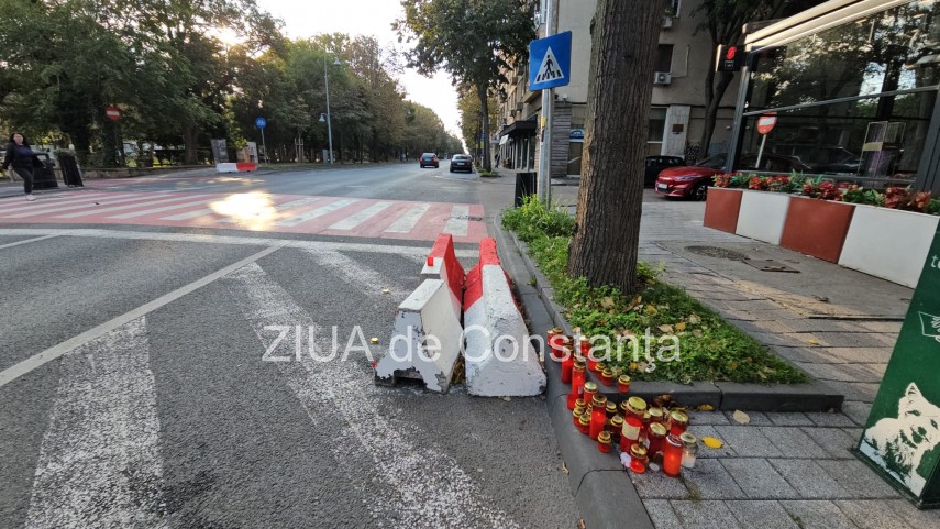 lumanari aprinse la locul tragediei din zona salii sporturilor din constanta unde a murit un tanar motociclist galerie fotovideo 670f53a5ab657