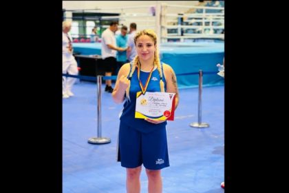 medalie pentru pugilista maria cimpoeru de la cs navodari la campionatele europene 6713751f2cdf0