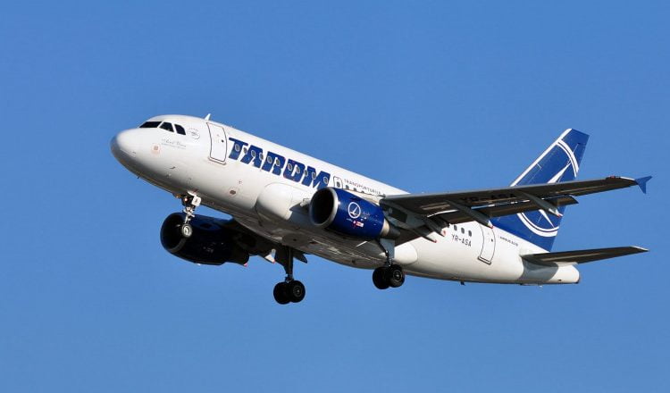 tarom declanseaza restructurarea vinde 4 aeronave airbus si desfiinteaza mai multe agentii de bilete 66fd2cdb57124