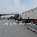 trafic blocat in zona poarta 10 bis agigea coloane de tir uri ingreuneaza circulatia fotovideo 66fbfb27ea9fc