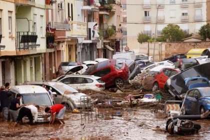 update un numar de 13 romani ar fi dati disparuti dupa inundatiile fara precedent din spania 672277e747a96