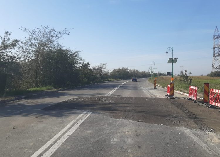 video a fost reluata circulatia intre lumina si navodari in zona unde soseaua s a surpat 66ffb834a401e