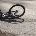 accident rutier intre un autoturism si o bicicleta electrica in tomis nord 6731f5e56db63