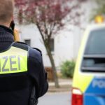 barbat gasit mort in germania intr o masina cu numere de inmatriculare de romania 672f28e762531