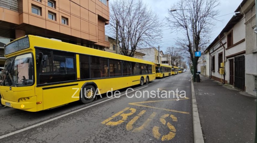 ct bus liniille 42 44 48 51 si 101 deviate temporar din cauza accidentului de la intersectia dintre bulevardul mamaia si strada mihai viteazu 6746f560ae3cb