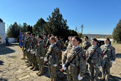 eroii cazuti la datorie omagiati la cimitirul militar din mircea voda militarii batalionului 345 artilerie tomis prezenti foto 6728ce4db627d