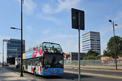 licitatia pentru modernizarea statiilor de autobuz de la ciresica pescarie si poarta 1 anulata din nou 672959bb3f146