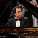 recital de exceptie al pianistului gianluca luisi sub denumirea eroul muzician calator la constanta 6731ee52d4d26