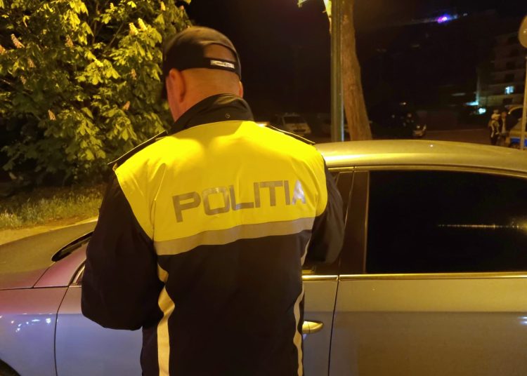 ruxanda un cunoscut scandalagiu din medgidia a ajuns in arest pentru mai multe infractiuni inclusiv ultraj 67328e3e27063