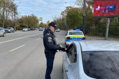 tanar de 18 ani prins fara permis si la volan pe banda dedicata transportului in comun 673a048299a0e