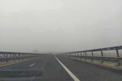 atentie soferi se circula in conditii de ceata pe autostrada a2 6773a4c90e6d2