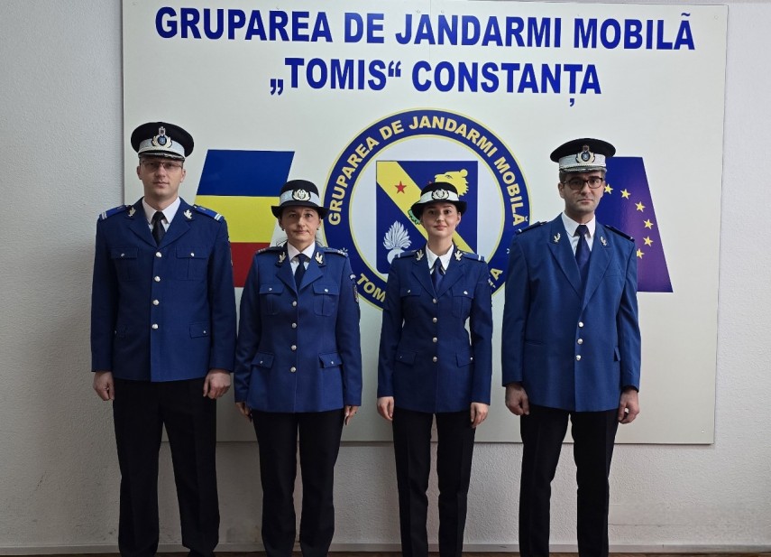 avansari in grad la gruparea de jandarmi mobila tomis constanta cu ocazia zilei nationale a romaniei 674ed76d4f3c9