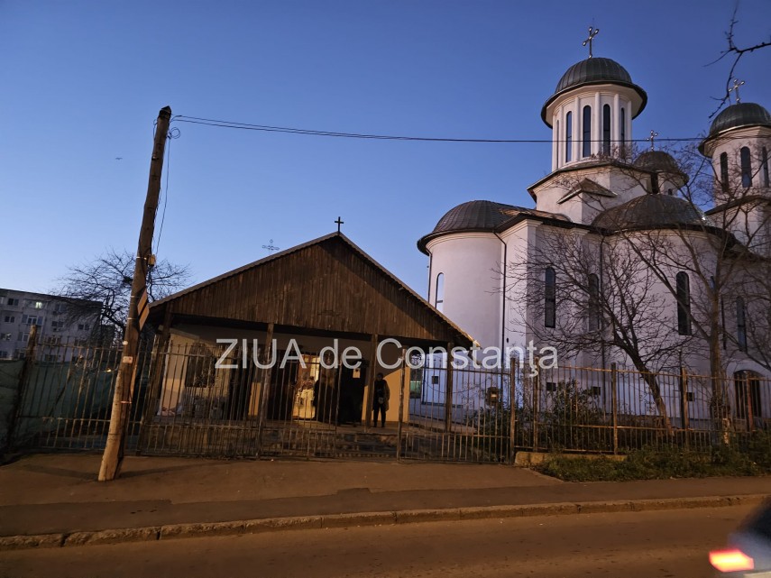 cu cateva zile inainte de craciun anexele bisericii de pe strada stefanita voda din constanta demolate galerie fotovideo 67626ccac9d8f