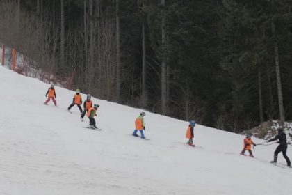 inca o zi de foc pe munte salvamontistii au intervenit in zeci de cazuri 676fc2626a0d9