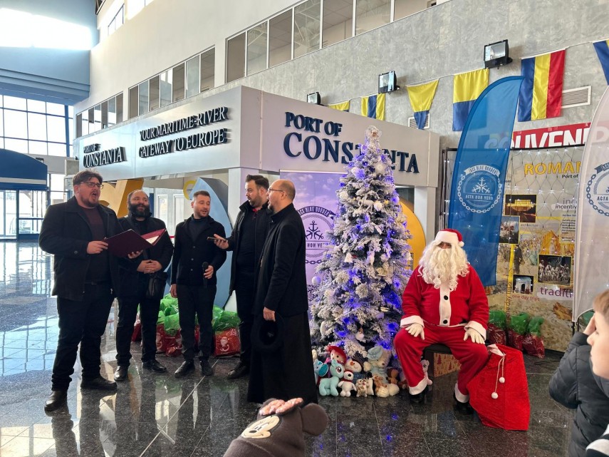 mos craciun a ajuns pe malul romanesc al marii negre ce surprize a avut pentru 22 de copii institutionalizati din constanta galerie foto 67668ee7afef6