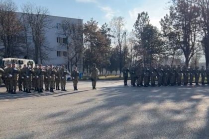 o noua serie de militari profesionisti a depus juramantul militar 675c6558c1b9a