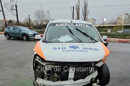 oficial de la isu constanta despre accidentul rutier in care a fost implicata o ambulanta aflata in misiune 6752bad25a2b4