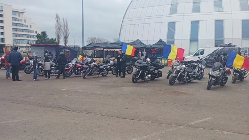 ziua nationala a romaniei pe doua roti la constanta mai multi motociclisti prezenti la eveniment fotovideo 674c5086bd0ce