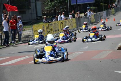 afaceristul care a montat ilegal o pista de karting in eforie din cauza caruia un minor a ajuns la spital are de platit daune morale de 30 000 de euro 6798060e5413e