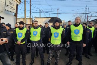 angajatii penitenciarului constanta poarta alba organizeaza protest impotriva ordonantei trenulet pentru apararea drepturilor profesionale fotovideo 6780bdfebd6fc